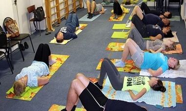 Educazione fisica medica per l'artrosi dell'articolazione del ginocchio